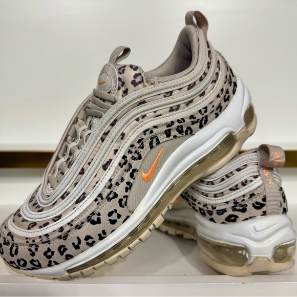🐆 Nike Air Max 97 Leopard Print CW5595-001 Women 7.5 EUC Animal Print Icon 🐆 - Picture 15 of 15